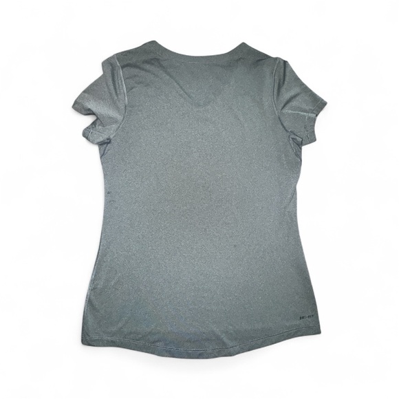 Women’s Nike Pro Dry-Fit Shirt – Gray, Size XL - Picture 4 of 5